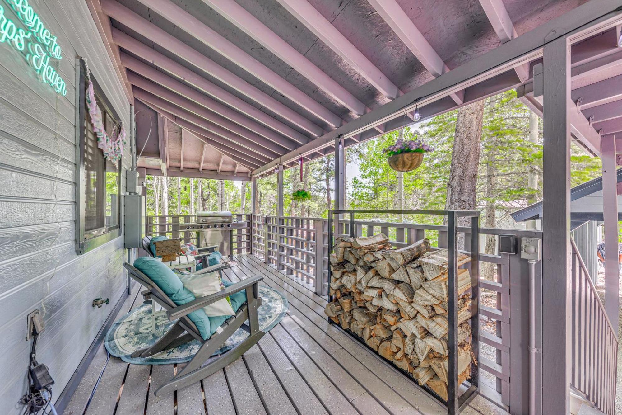 Quaint Cloudcroft Cabin With Stunning Forest Views! Extérieur photo